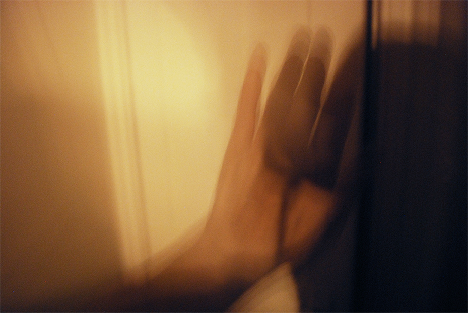 Nicole Panneton - Chuchotements - Photographie numérique - Nuit - Flou - Résidence de création - Action Art Actuel - Saint-Jean-sur-Richelieu - Crédit photographique Nicole Panneton - 2014