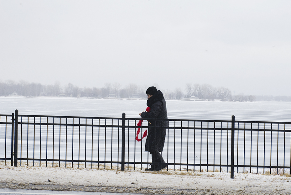 Nicole Panneton - Film Dérive - Action performative - Rouses Point - Janvier 2015 - Crédit photographique Michel Dubé