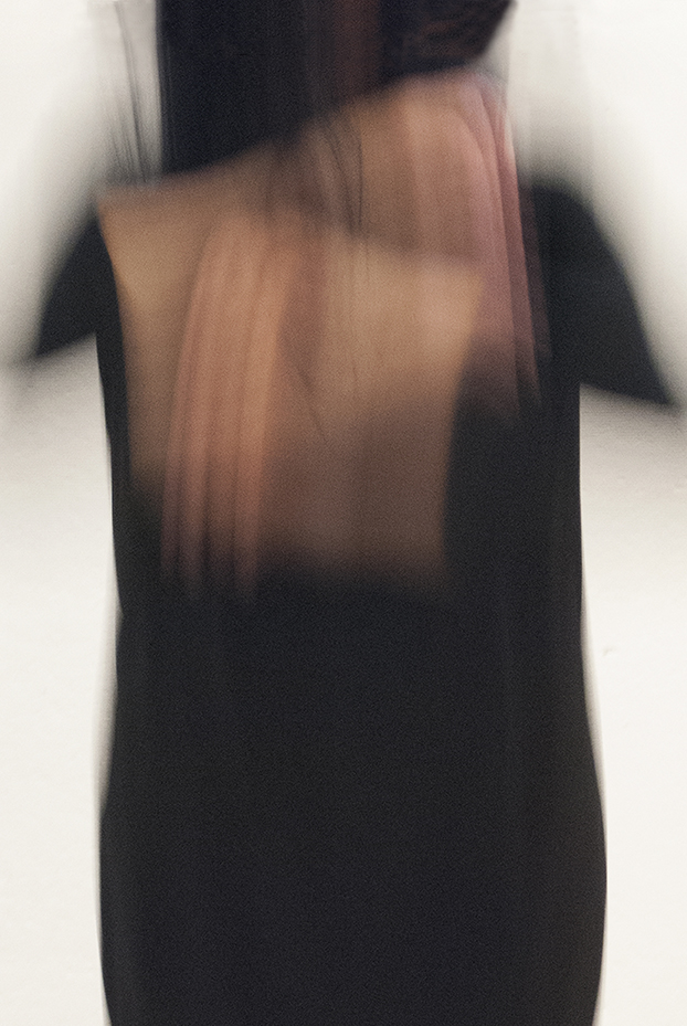 Nicole Panneton - Mâcher le stress au quotidien - Danser de joie - Action performative - 2015